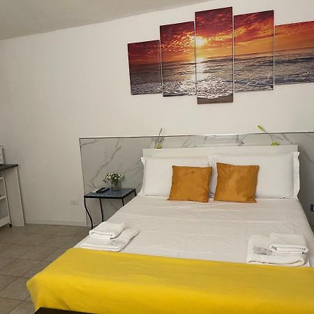 1-Tourist House Bologna-Cefalonia - Self Check-In מראה חיצוני תמונה