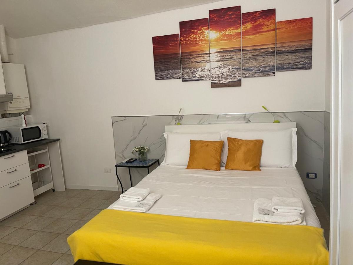 1-Tourist House Bologna-Cefalonia - Self Check-In מראה חיצוני תמונה